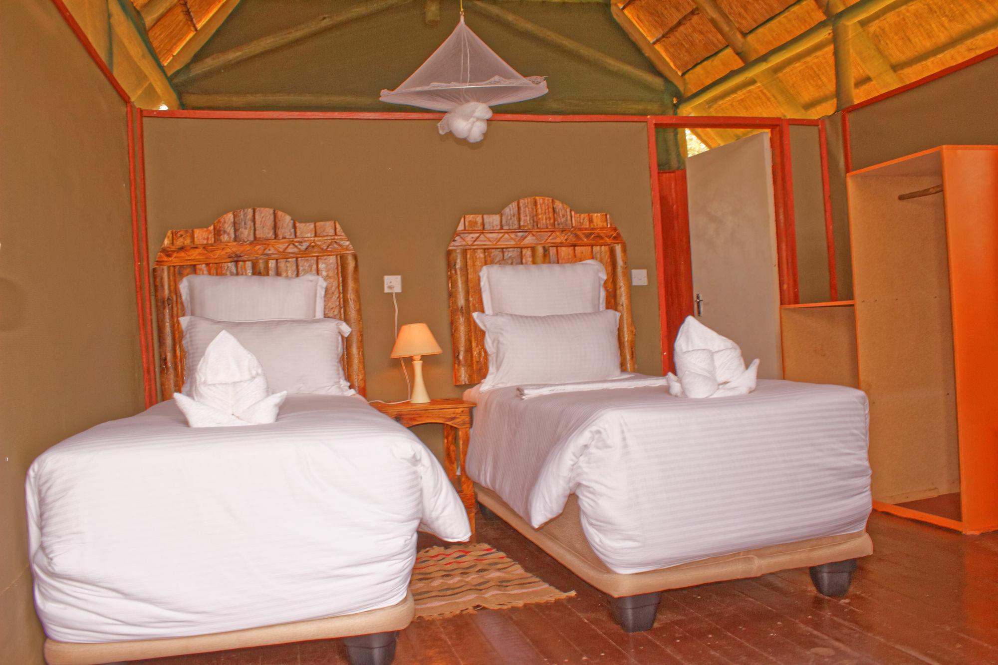 Lion Roars Lodge Lesoma Exterior foto